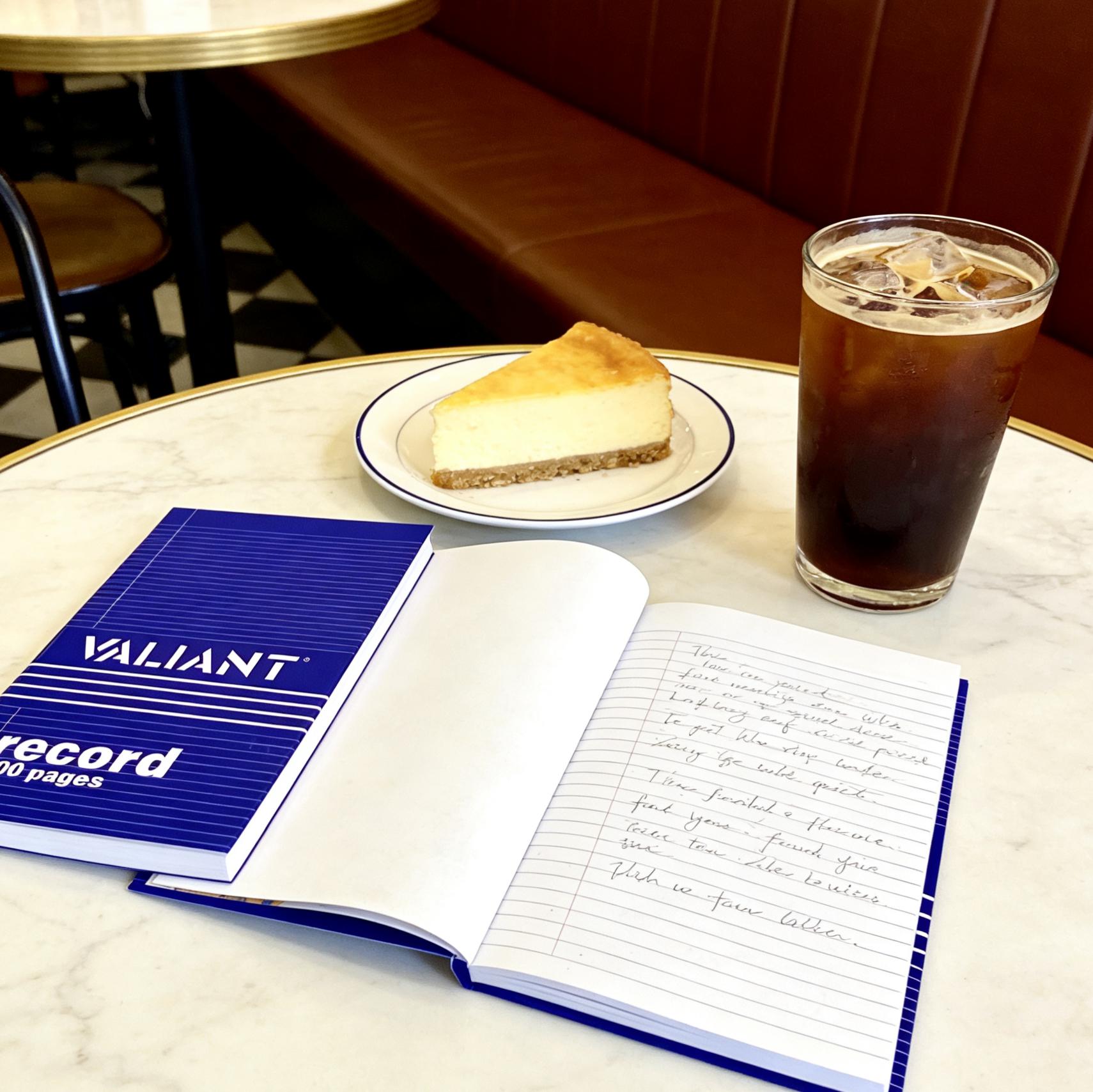 VALIANT Record Book | Premium Hardcover Notebook (200/300/500 Pahina) – Matibay na Kuwaderno sa Opisina at Eskuwelahan