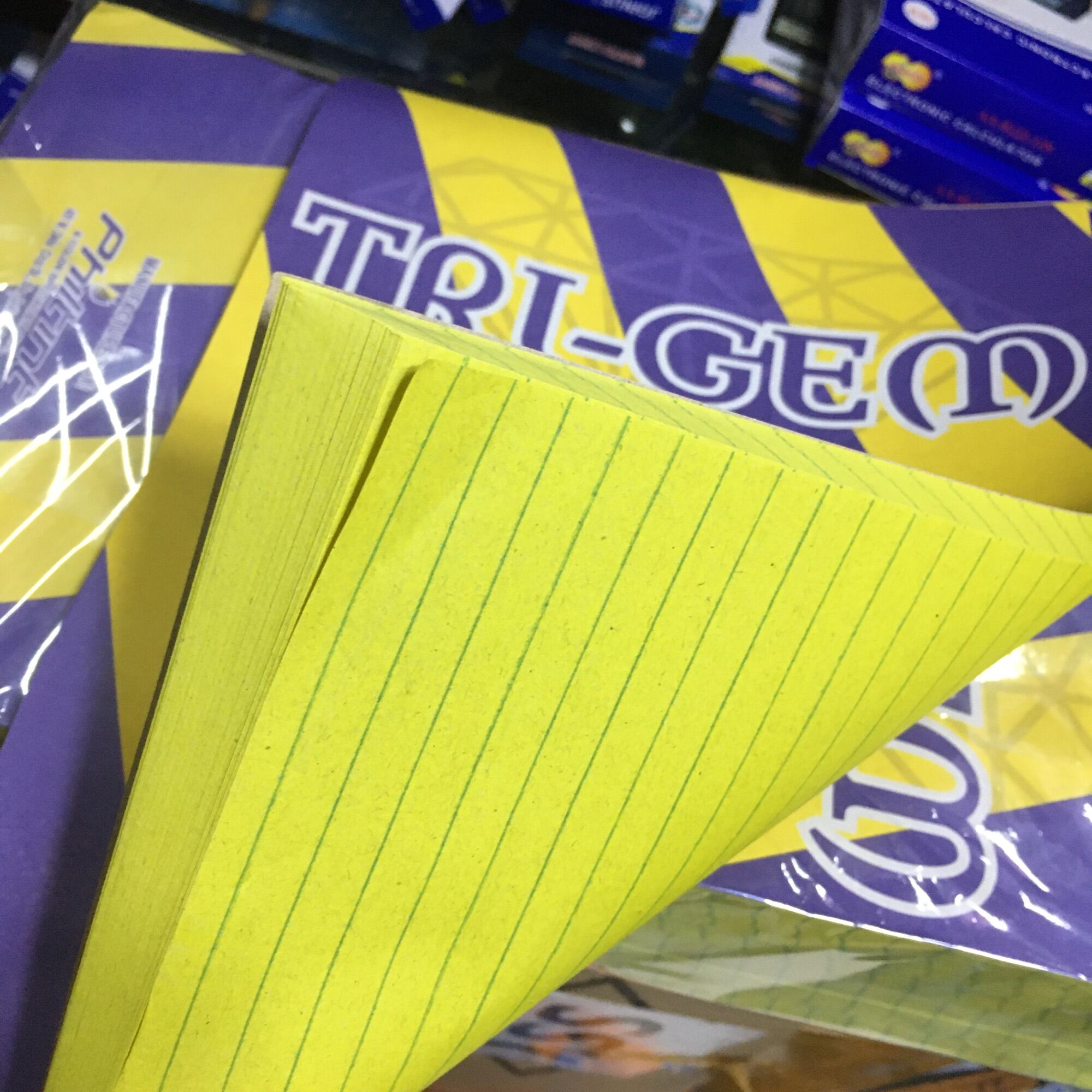 TRI-GEM Yellow Pad Notebook (10 Pads) Mataas na Kalidad na Writing Pad Gamit sa Paaralan at Opisina
