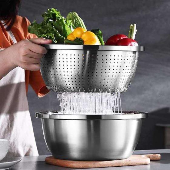 3in1 Stainless Steel Basin with Grater, Salad Cooker, Vegetable Slicer, and Chopper - Multi-functional Kitchen Tool - Utensils