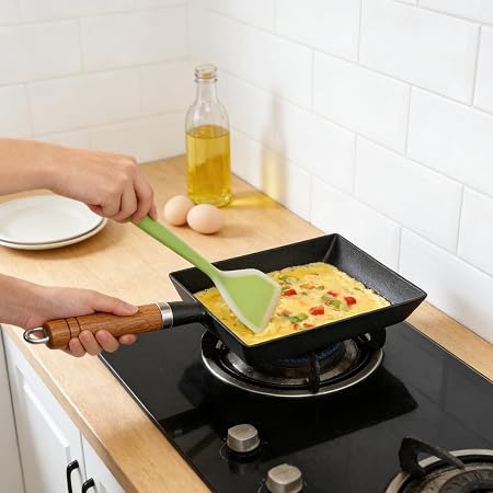 Square Cast-Iron Skillet / Non-Stick Square Frying Pan with Wooden Handle (Tamagoyaki/Omelette Pan)——1pc