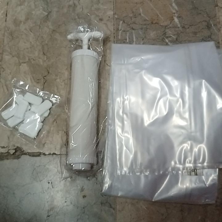 10pcs Vacuum Storage Bags Reusable Vacuum Storage Plastic Bags Compression Seal Bags Sealed Vacuum Storage Bags for Travel Storage Space Saver For Clothes, Quilts, Sweaters, Quilts, Dresses, Bedding Organiser Hand Pump